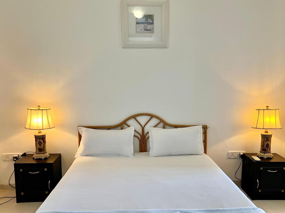 Villa Marina -By The Beach Goa Benaulim Esterno foto