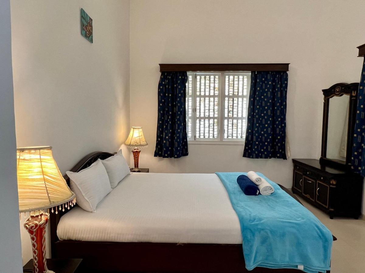 Villa Marina -By The Beach Goa Benaulim Esterno foto