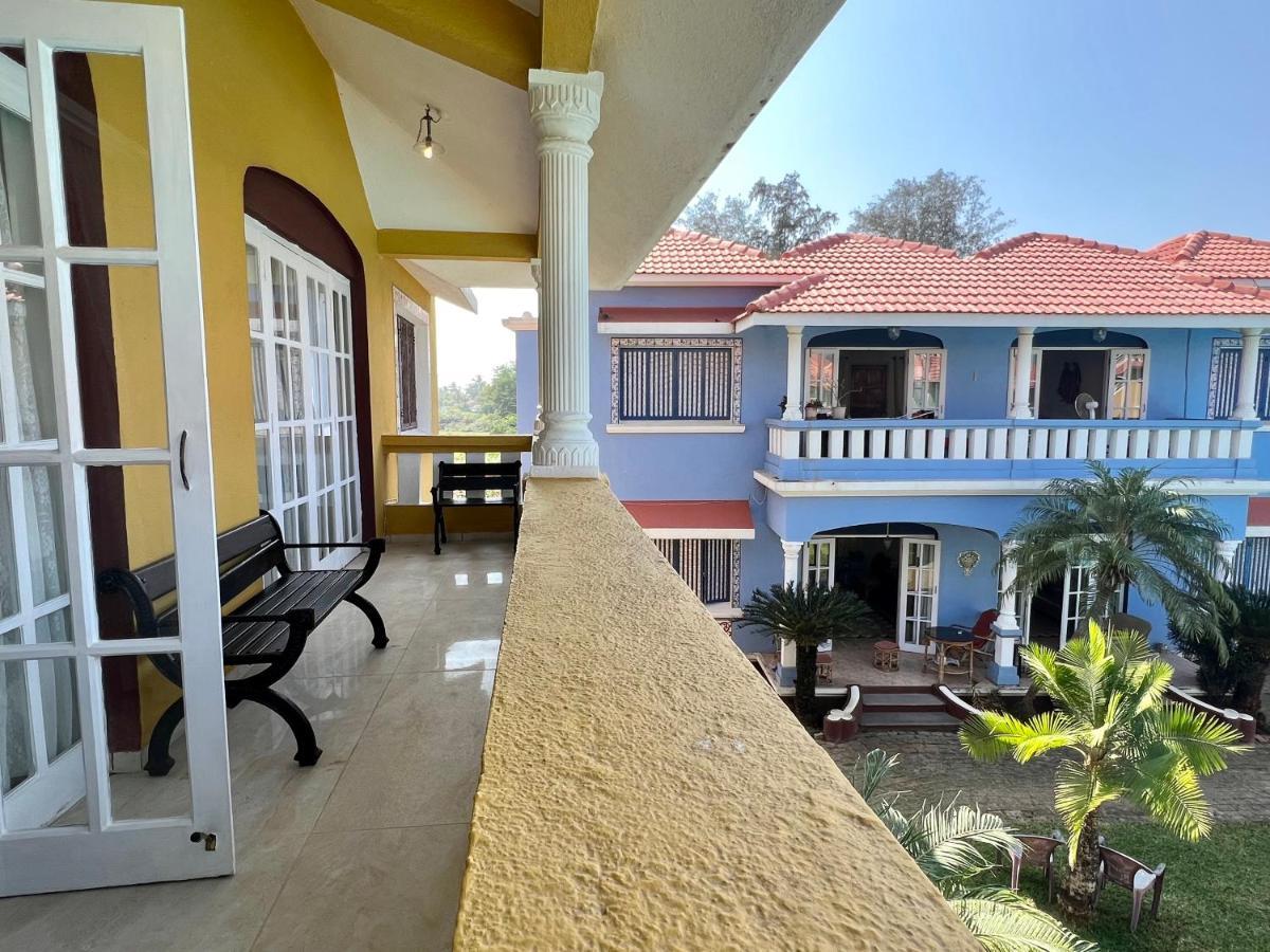 Villa Marina -By The Beach Goa Benaulim Esterno foto